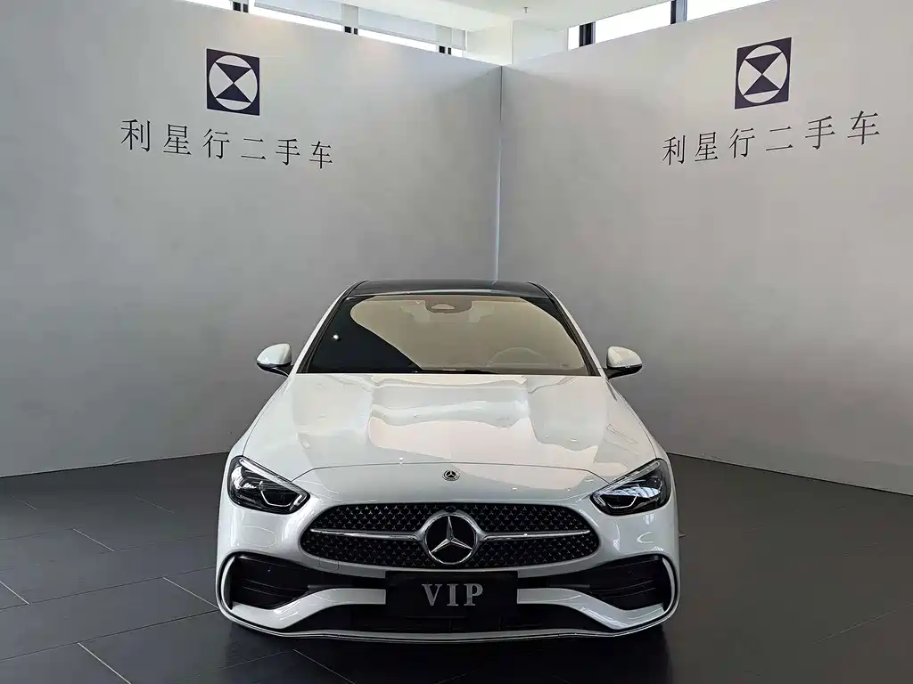 Mercedes-Benz C-Class — миниатюра 2