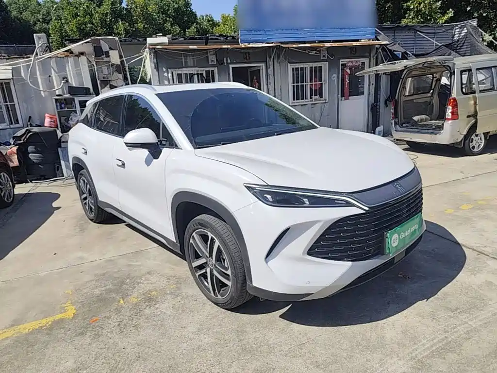 BYD L DM-i — миниатюра 4