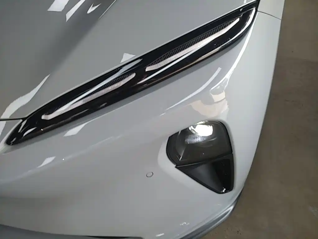 NIO ET5T — миниатюра 24