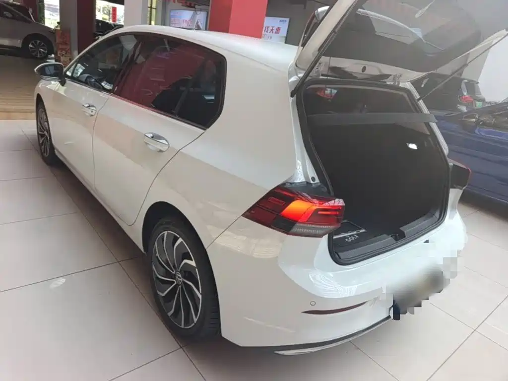 Volkswagen Golf — миниатюра 5