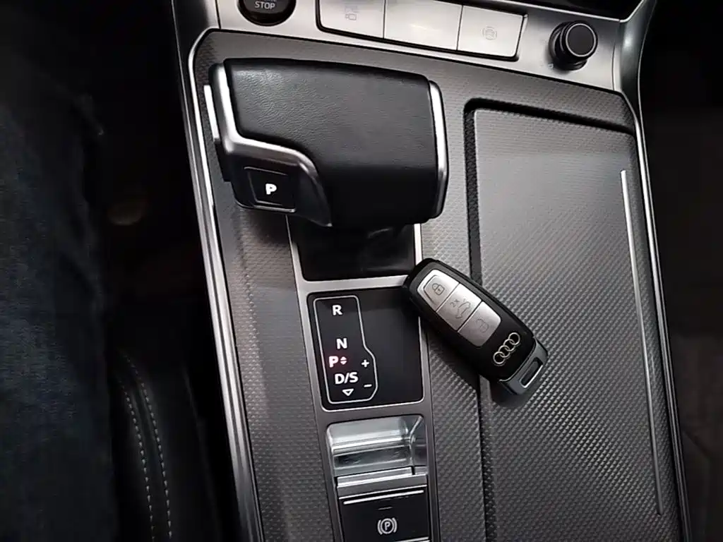 Audi A6L — миниатюра 14
