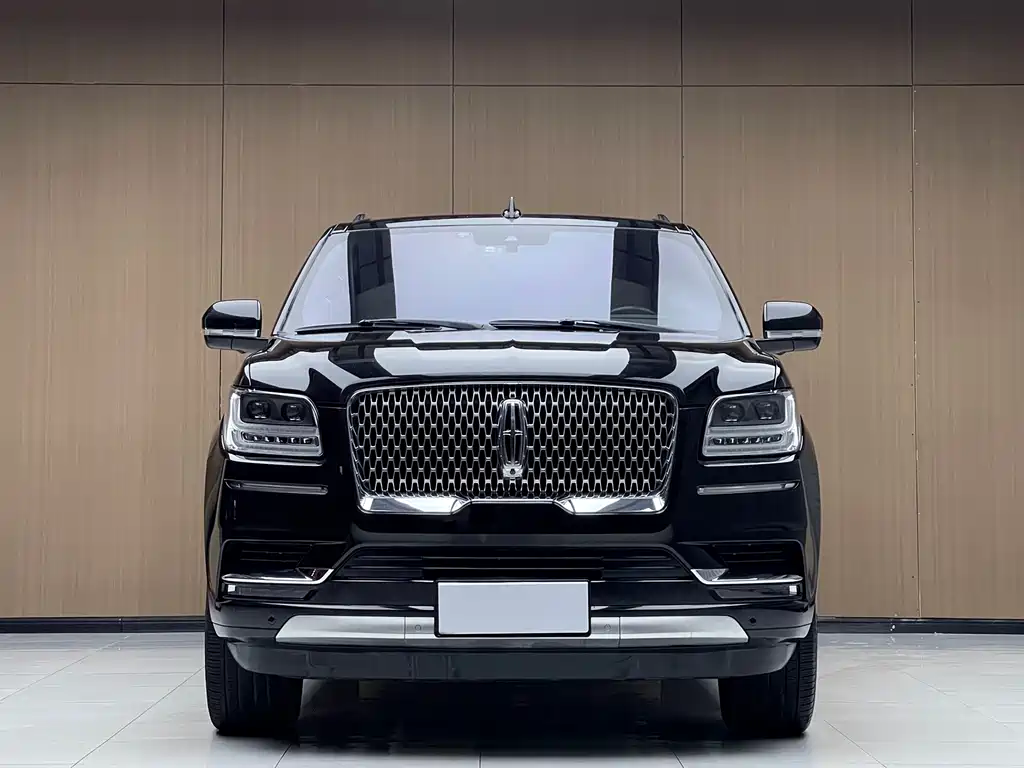 Lincoln Navigator 2018 3.5T V