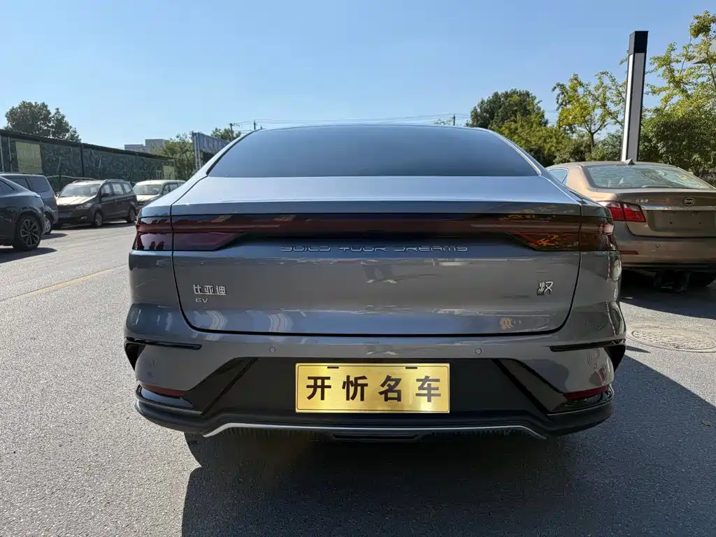 BYD Han — миниатюра 3