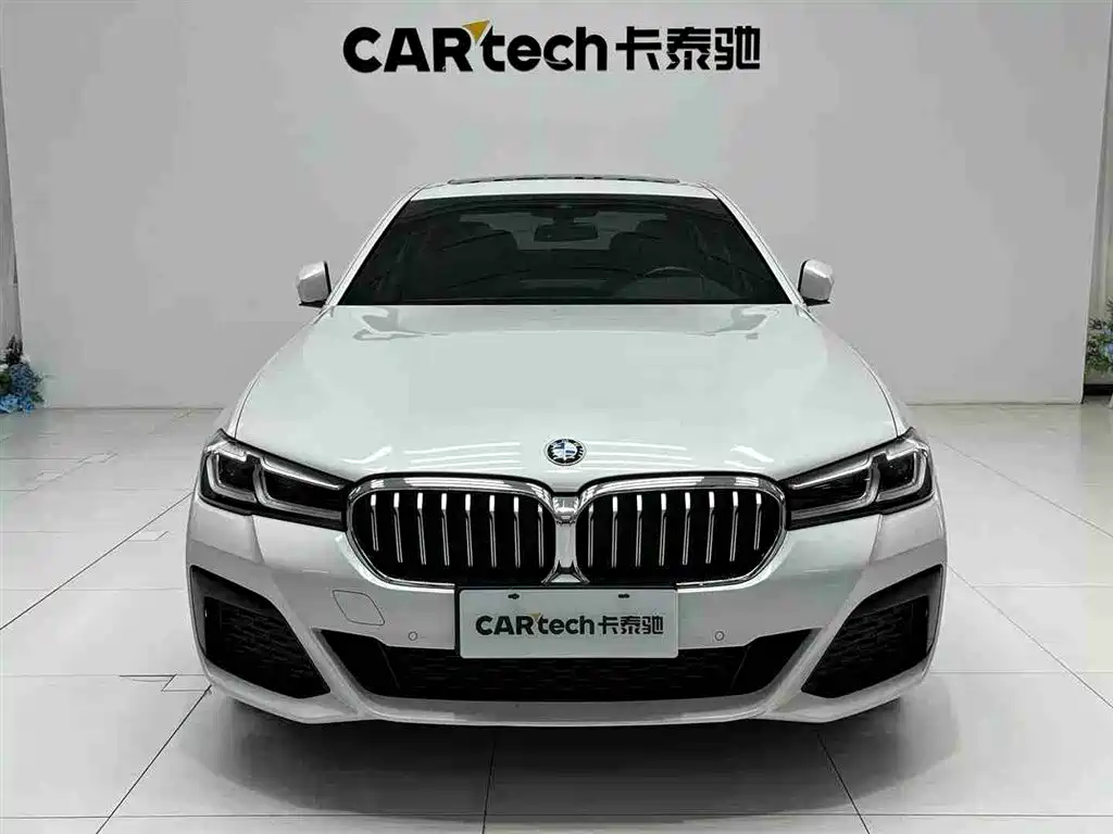BMW 5 Series 2022