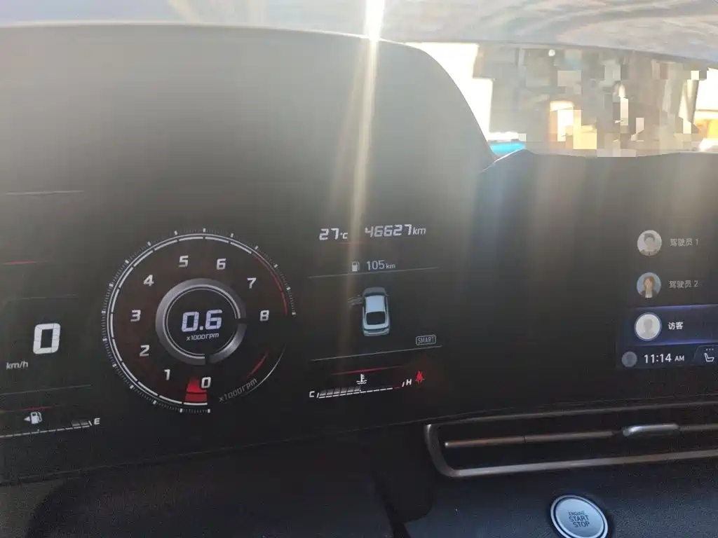 Hyundai Elantra — миниатюра 13