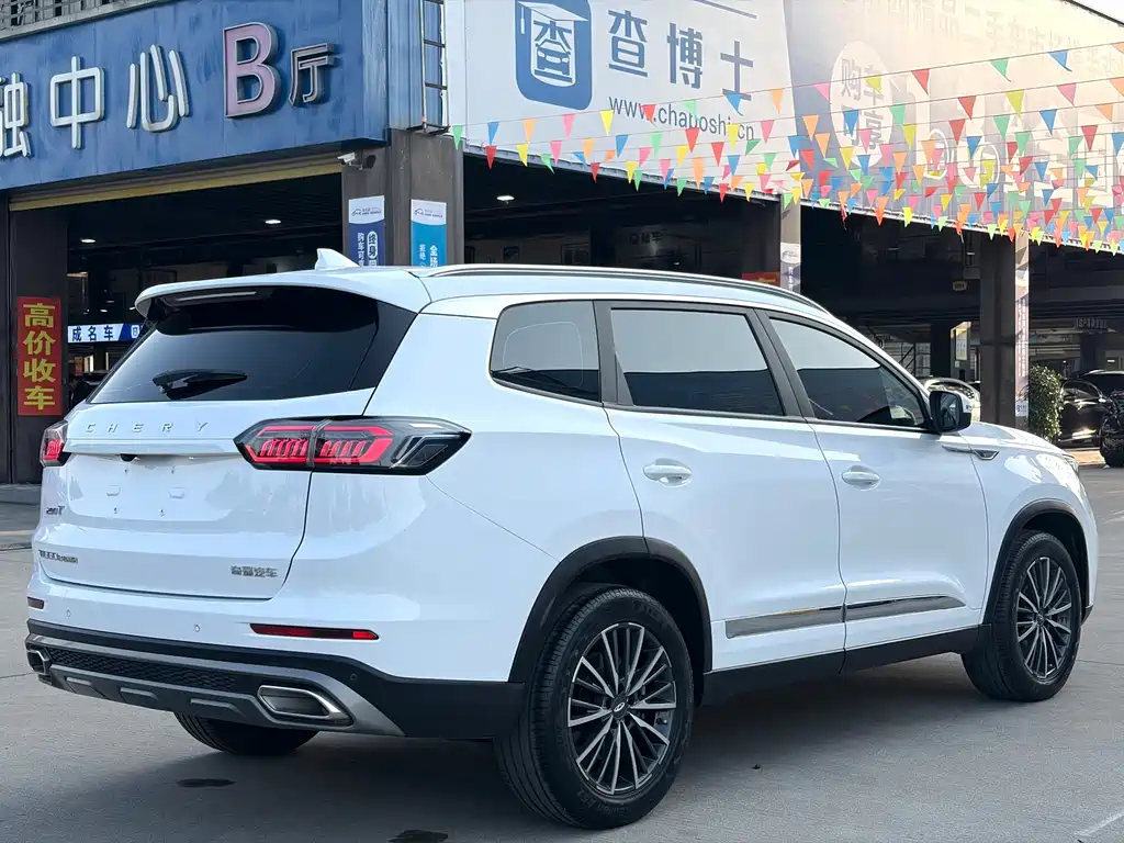 CHERY TIGGO 8 PLUS