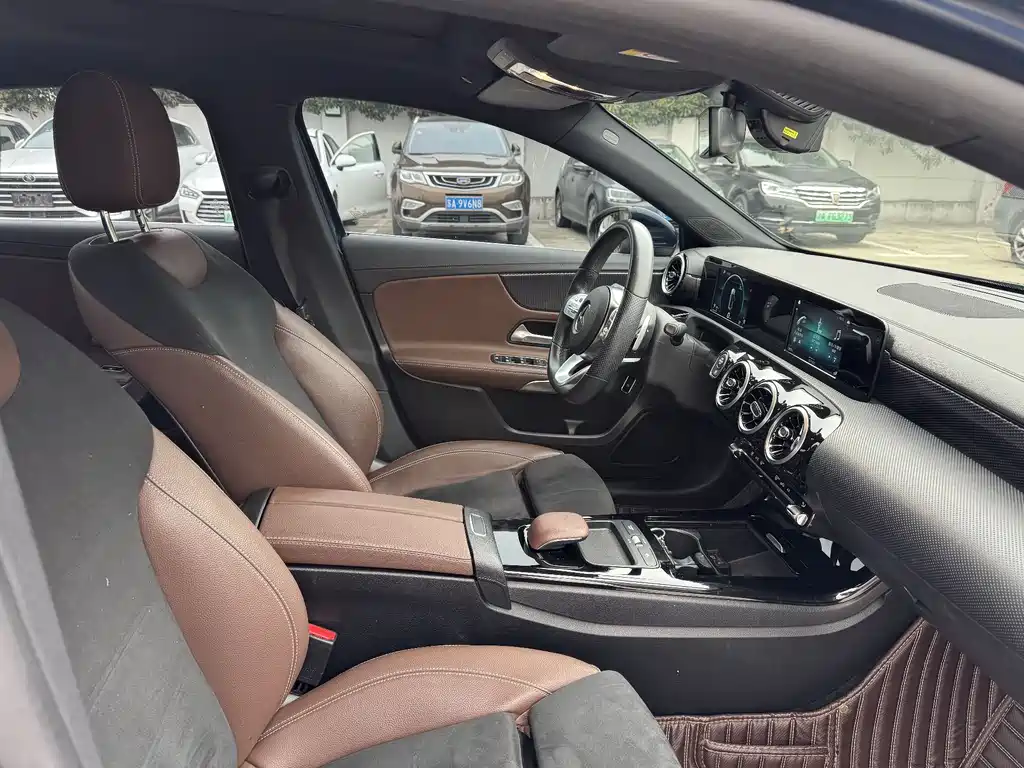 MERCEDES-BENZ A CLASS