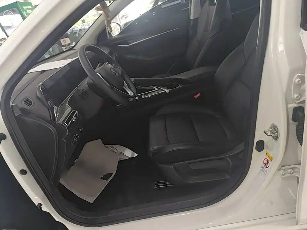 Changan Eado — миниатюра 15