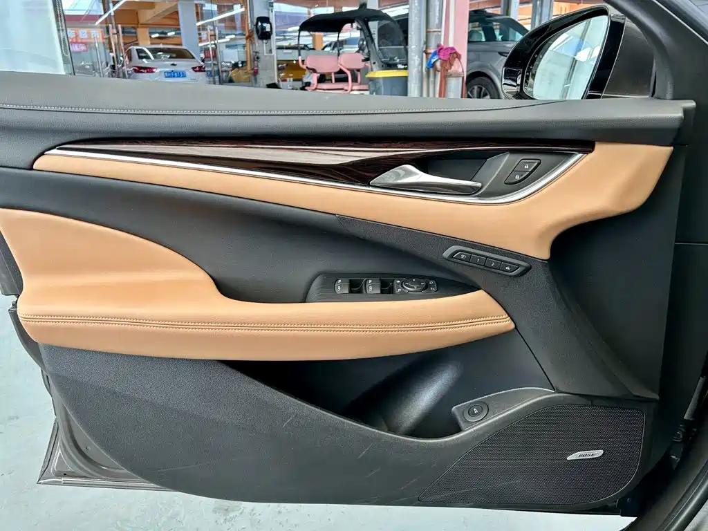 Buick LaCrosse — миниатюра 15