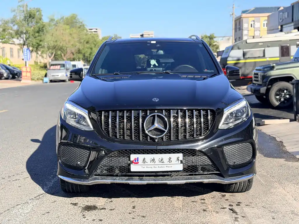 Mercedes-Benz GLE (Import) — миниатюра 2