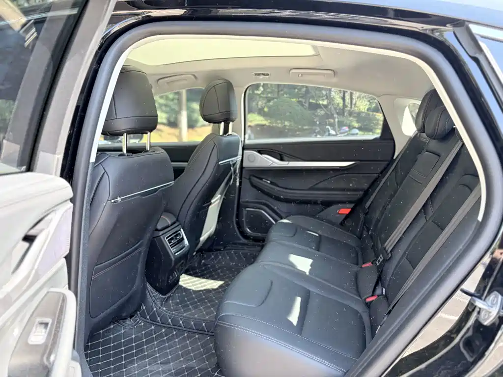 Lincoln Z — миниатюра 16