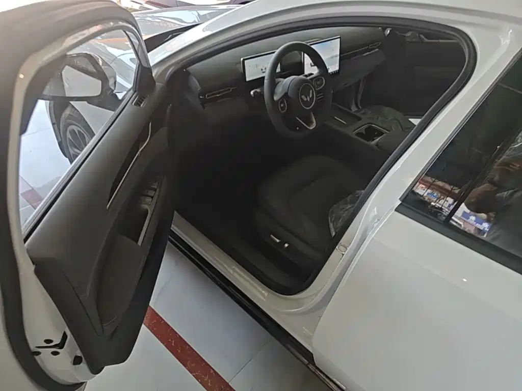 Wuling Xingguang — миниатюра 16