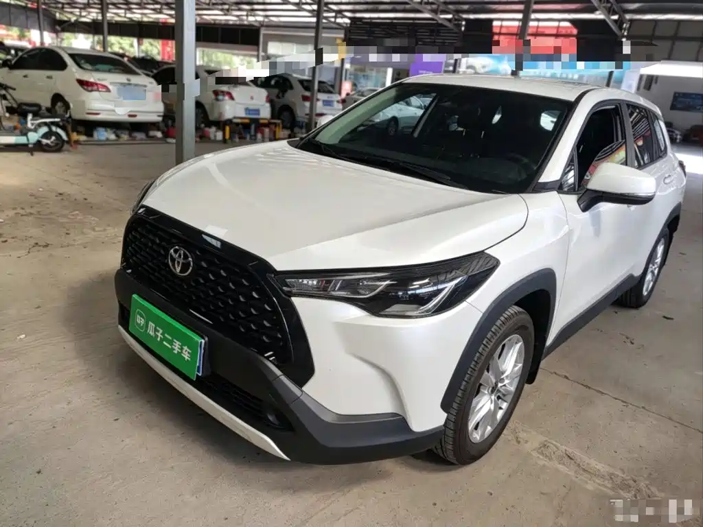 Toyota Corolla Cross — миниатюра 2