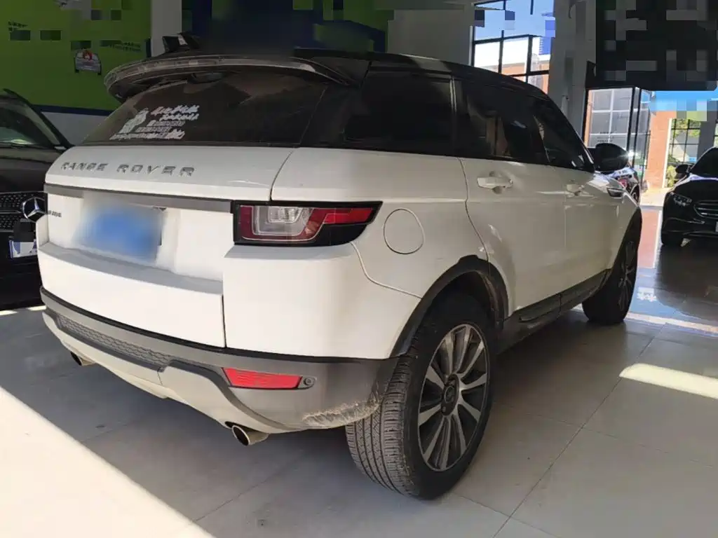 Land Rover Evoque — миниатюра 7