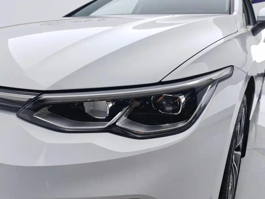 Volkswagen Golf — миниатюра 5