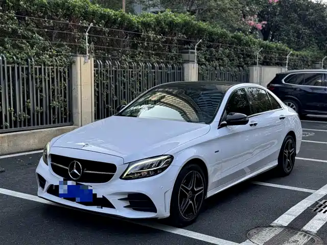 MERCEDES BENZ C CLASS