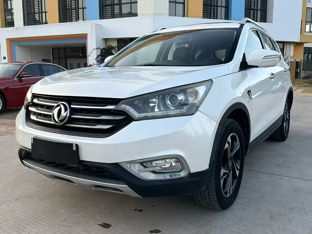 DONGFENG AX7