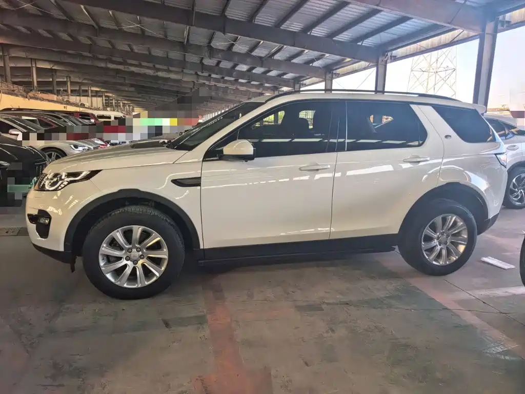 Land Rover Discovery Sport — миниатюра 5