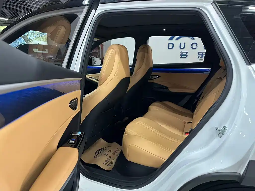 GEELY GALAXY GALAXY L7