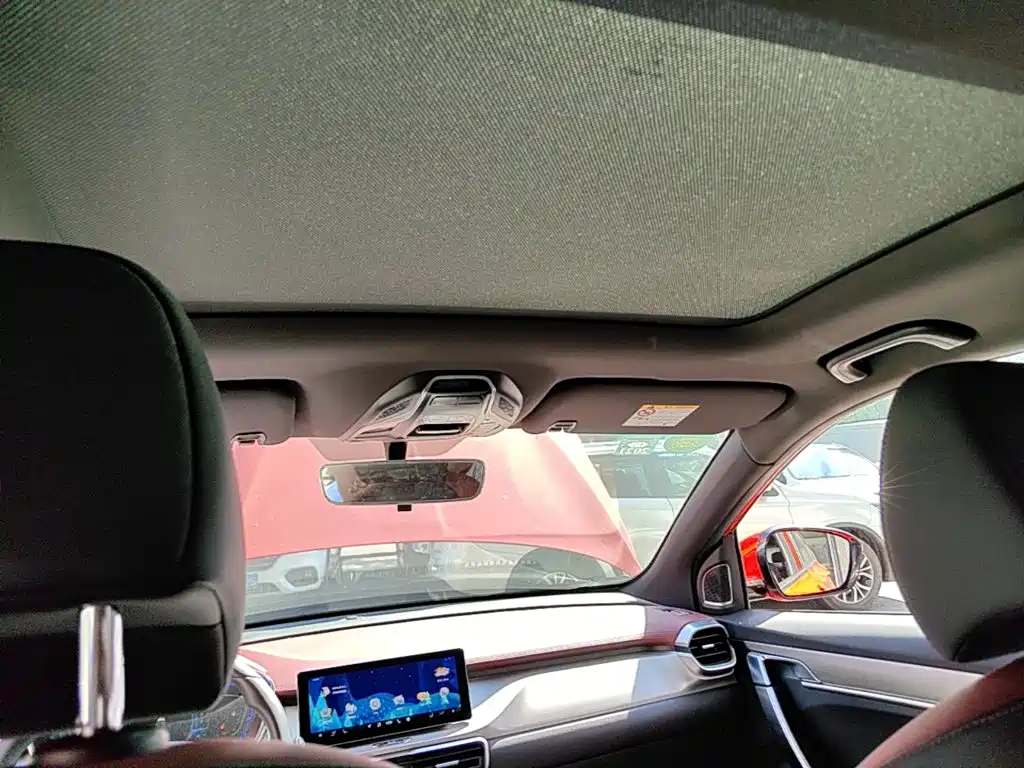 Geely Binyue — миниатюра 18