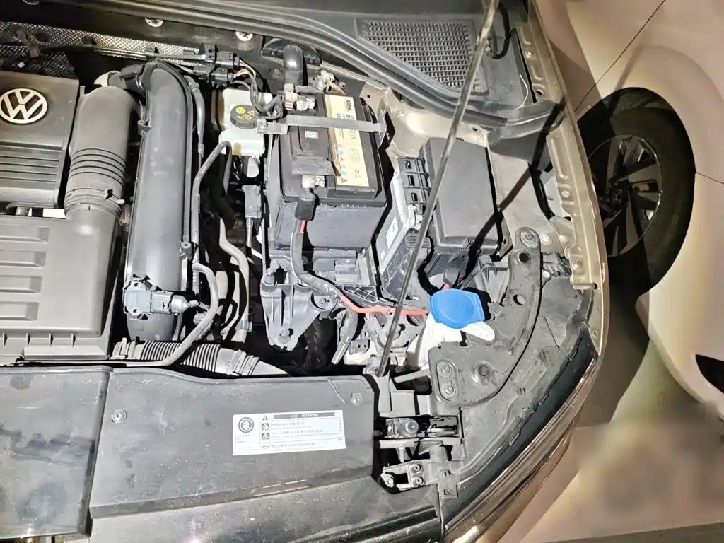Volkswagen T-Roc — миниатюра 21