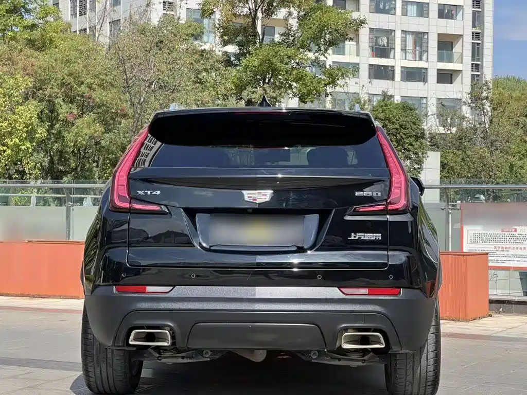 Cadillac XT4 — миниатюра 11