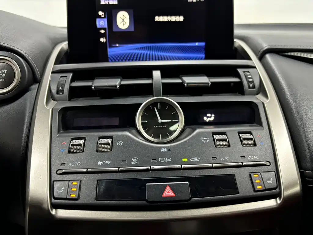 Lexus NX — миниатюра 14