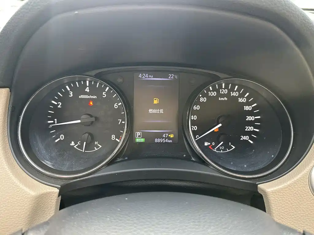 Nissan X-Trail — миниатюра 12