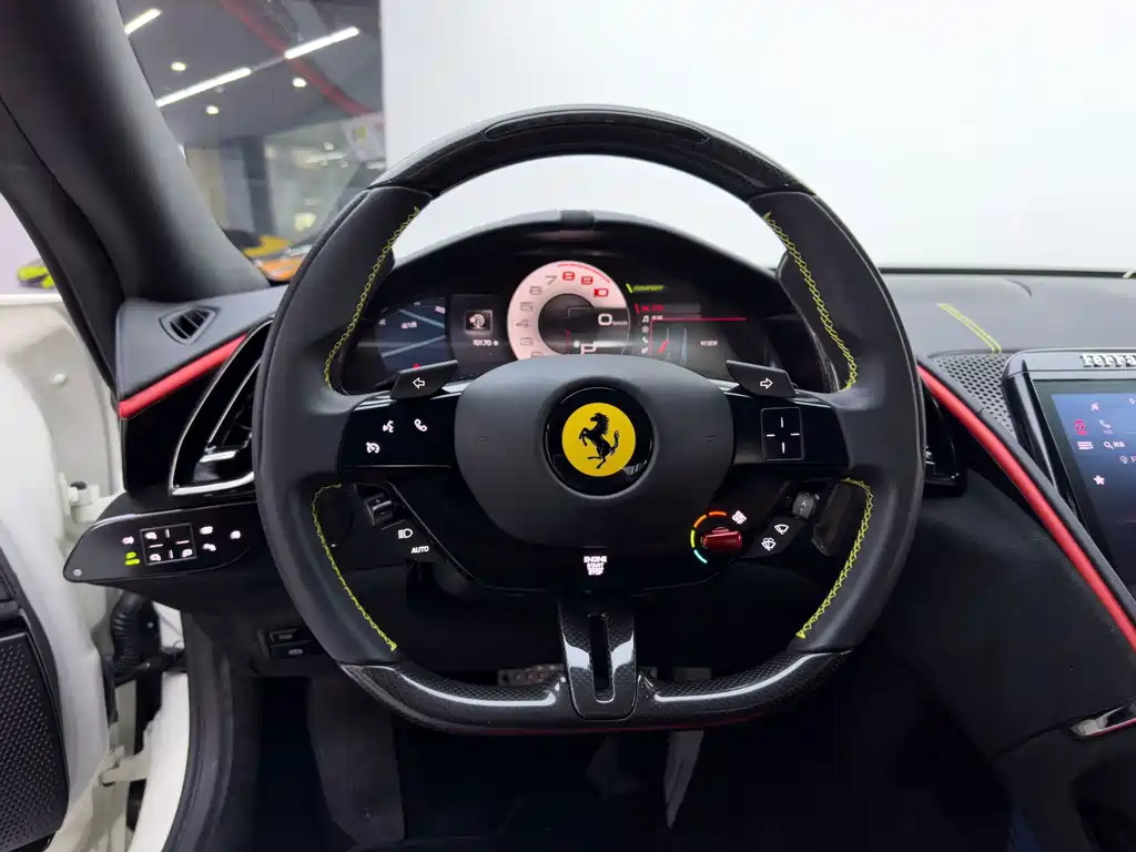 Ferrari Roma — миниатюра 20