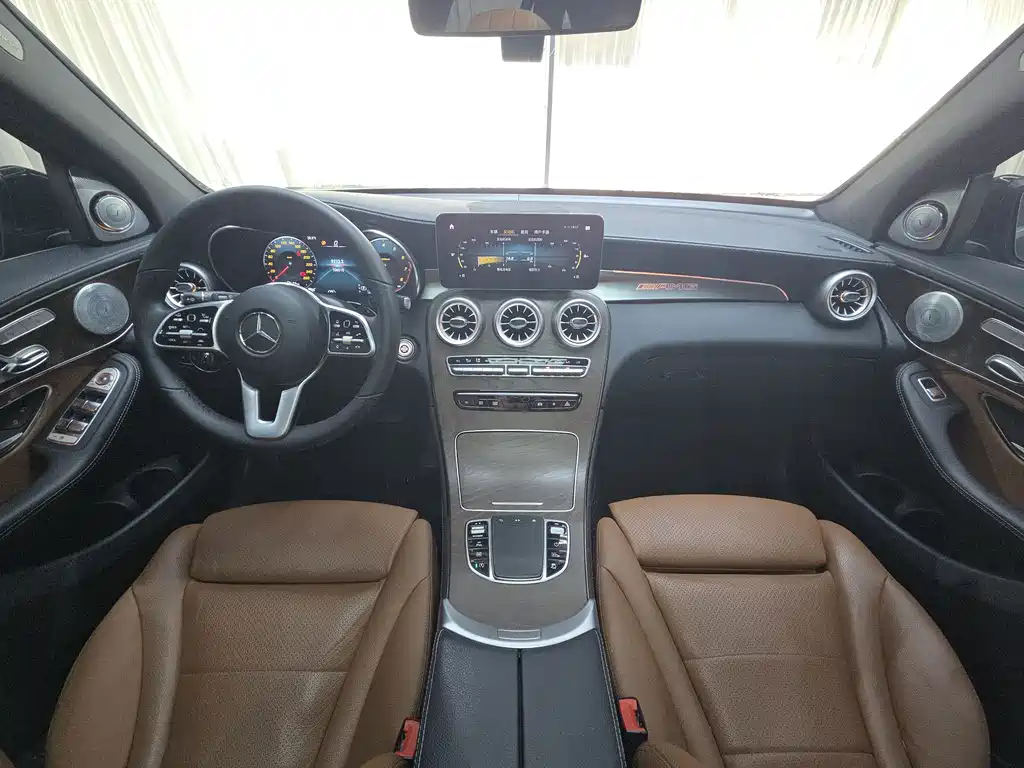 Mercedes-Benz GLC — миниатюра 11