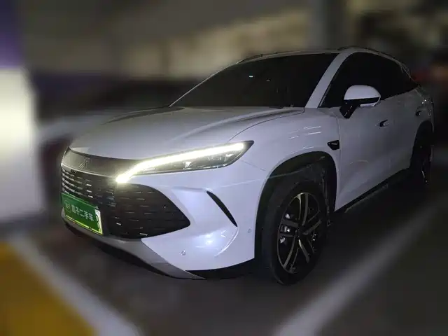2025 BYD Song EV
