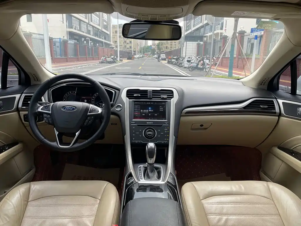 Ford Mondeo — миниатюра 13