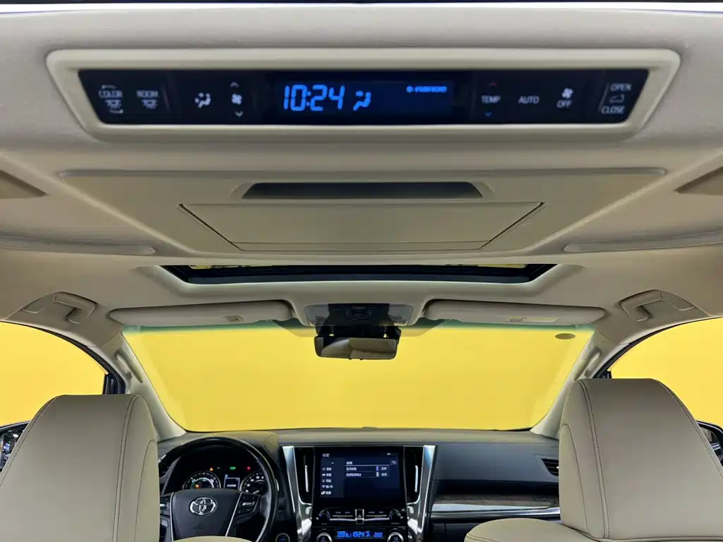 Toyota Vellfire — миниатюра 44