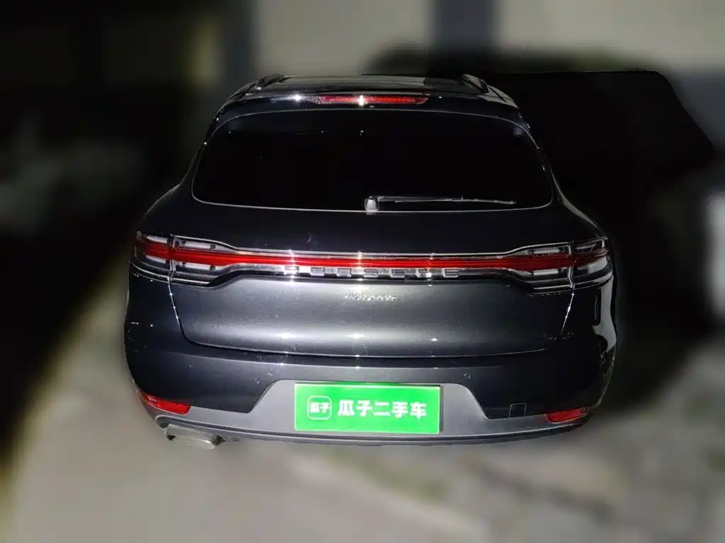 Porsche Macan — миниатюра 5