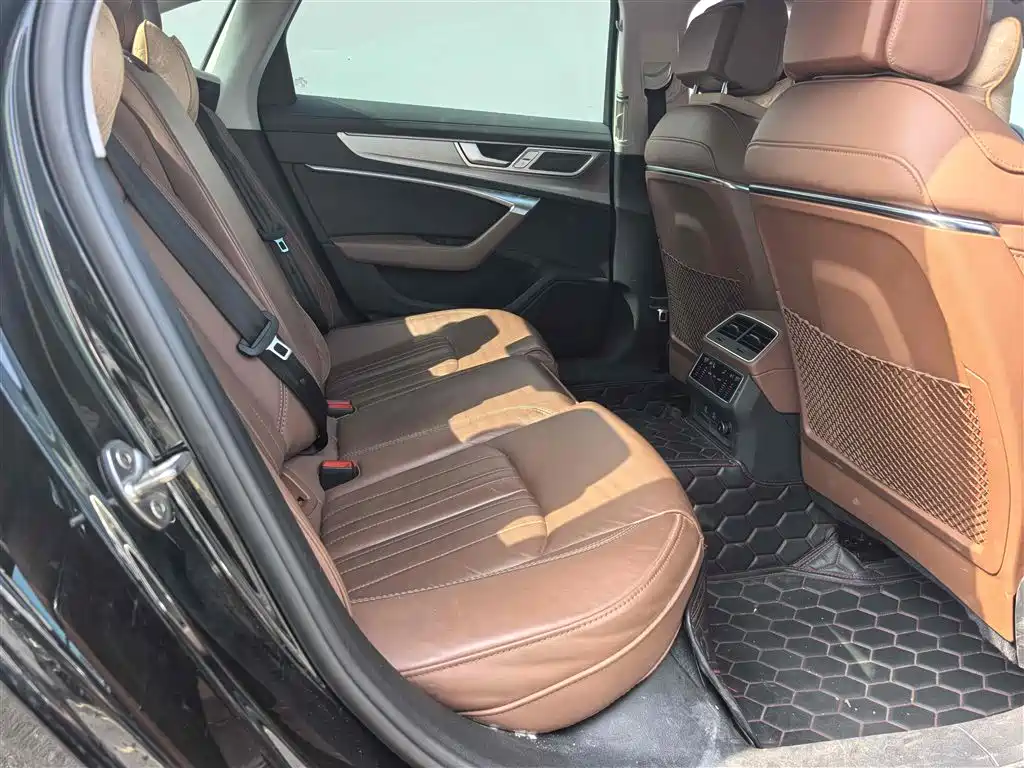 Audi A6L 2023 45 TFSI
