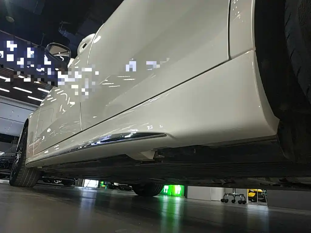 Mercedes-Benz C-Class — миниатюра 22