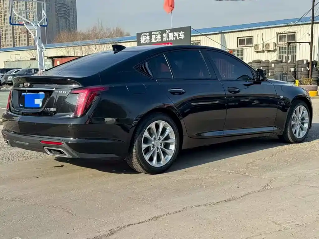 CADILLAC CT5