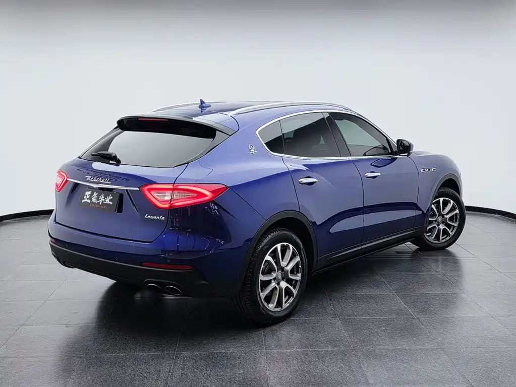 Maserati Levante — миниатюра 9