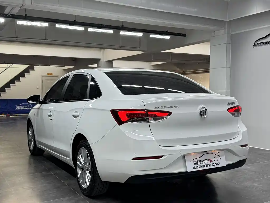 Buick Excelle — миниатюра 5