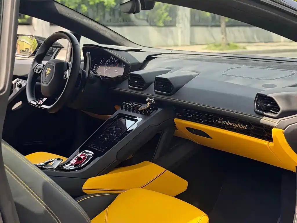 Lamborghini Huracán — миниатюра 5