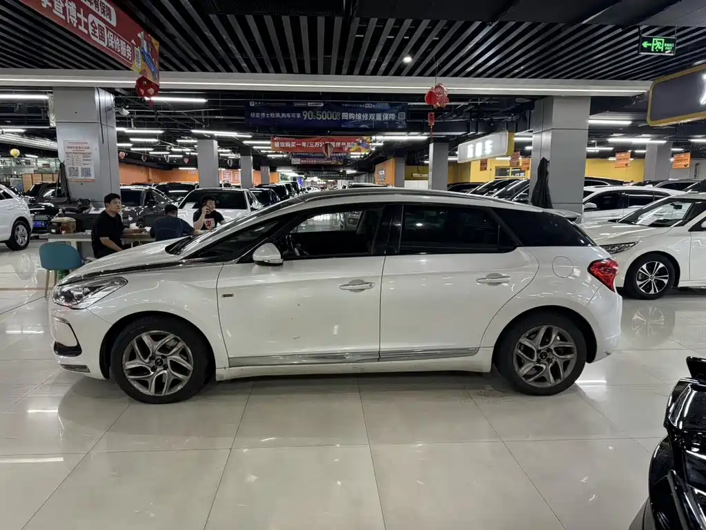 DS DS 5 — миниатюра 9