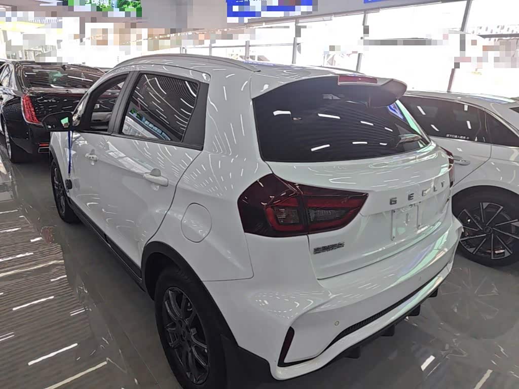 Geely Vision X3 1.5 л 2021 г. Белый, пробег 31500 км