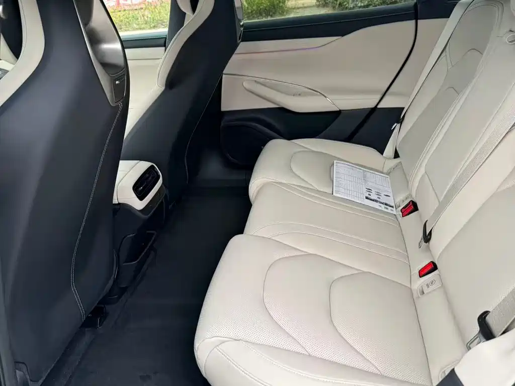 Xiaomi SU7 2024 Smart Drive Pro
