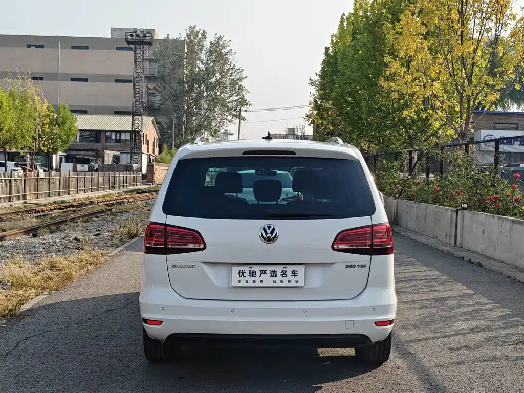Volkswagen Sharan — миниатюра 7