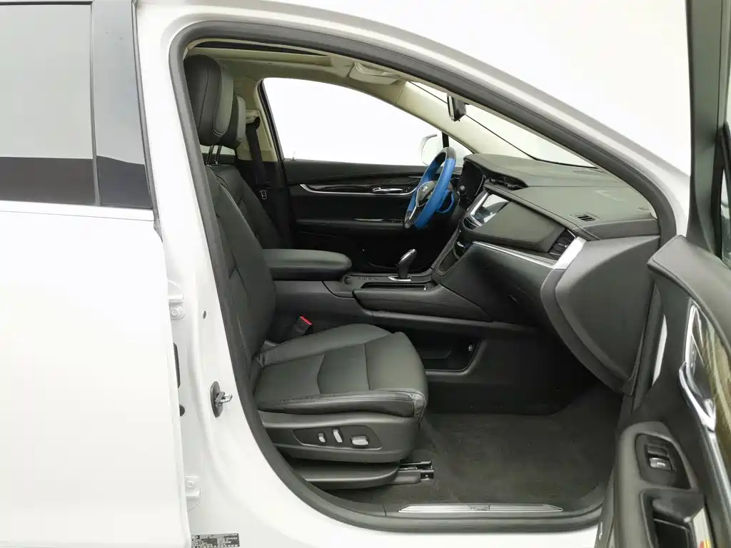 Cadillac XT5 — миниатюра 23