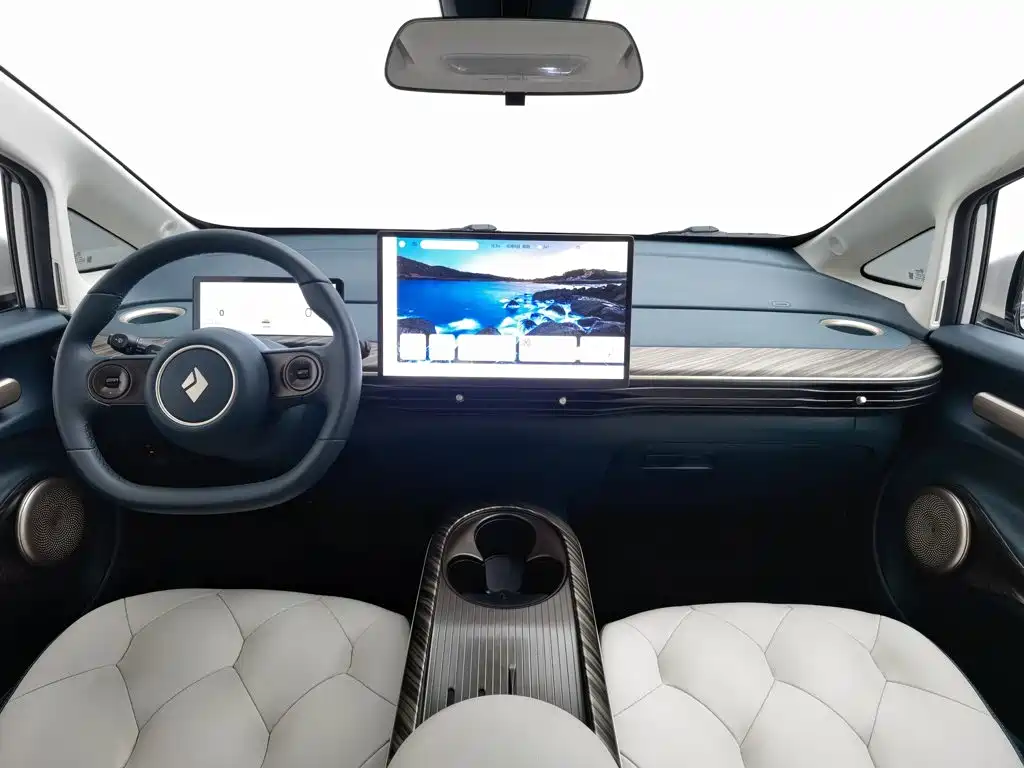 Baojun Yunduo — миниатюра 5