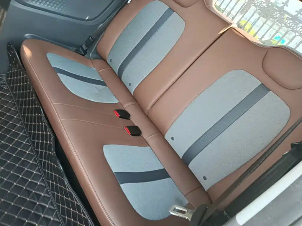 Wuling MINIEV — миниатюра 17