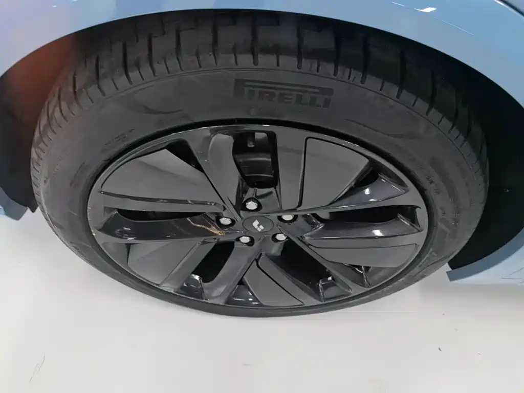 Li Auto Li L9 — миниатюра 23