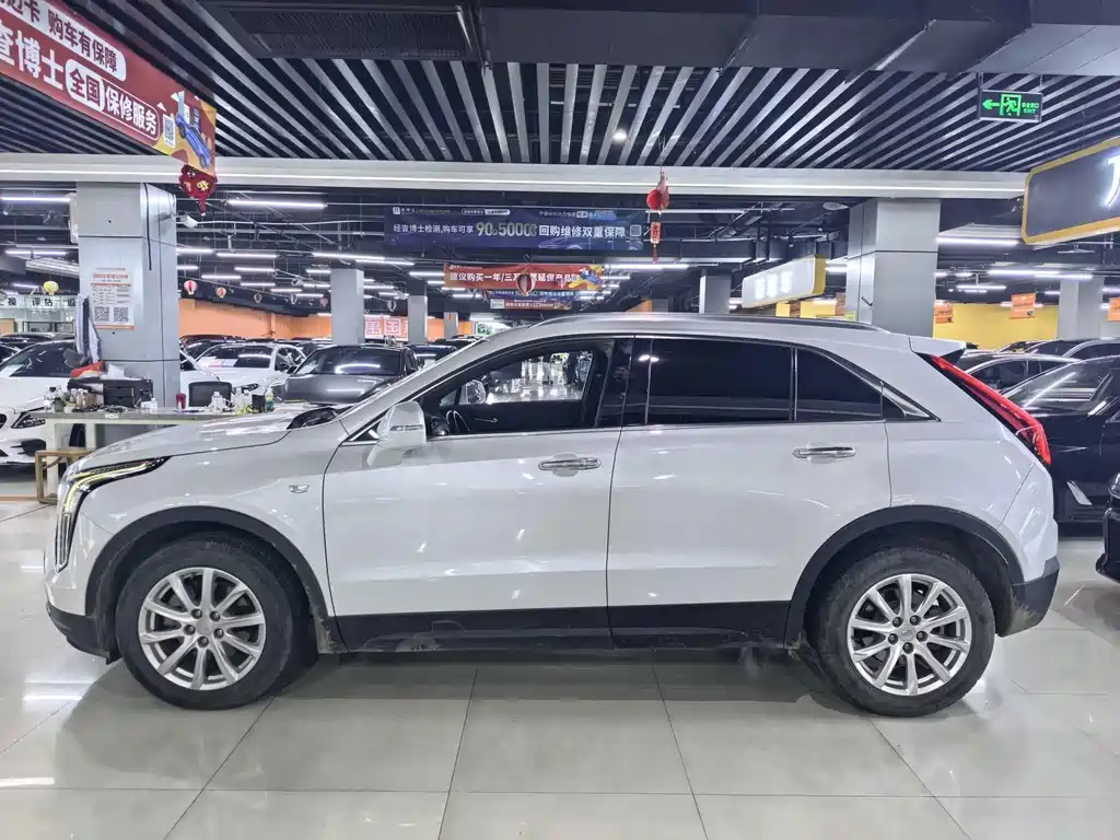 Cadillac XT4 — миниатюра 3