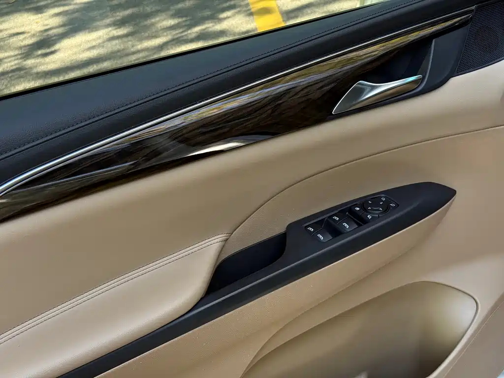 Buick GL8 — миниатюра 15